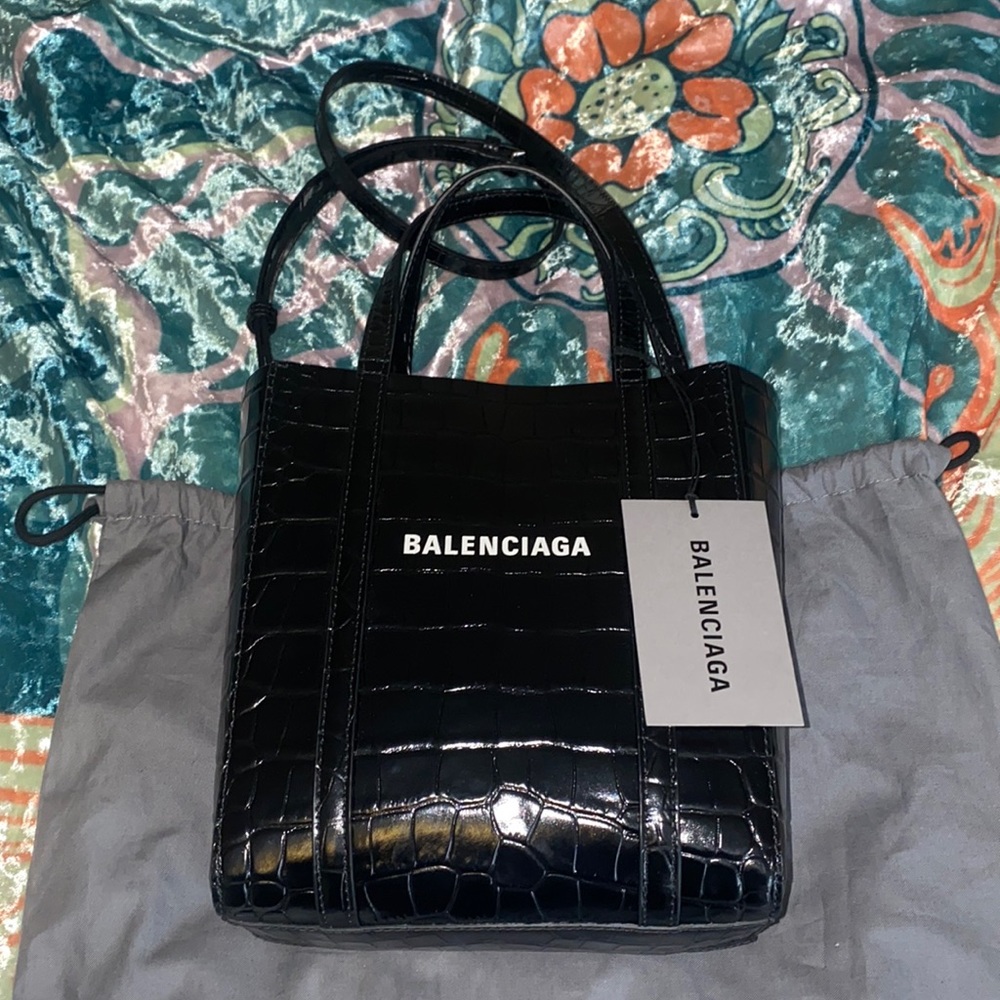 Balenciaga XXS tote with strap